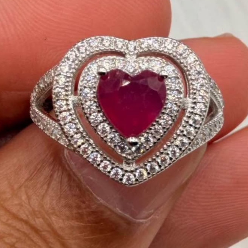New Large lab diamond natural ruby ring sz 7 & sizable heart shape